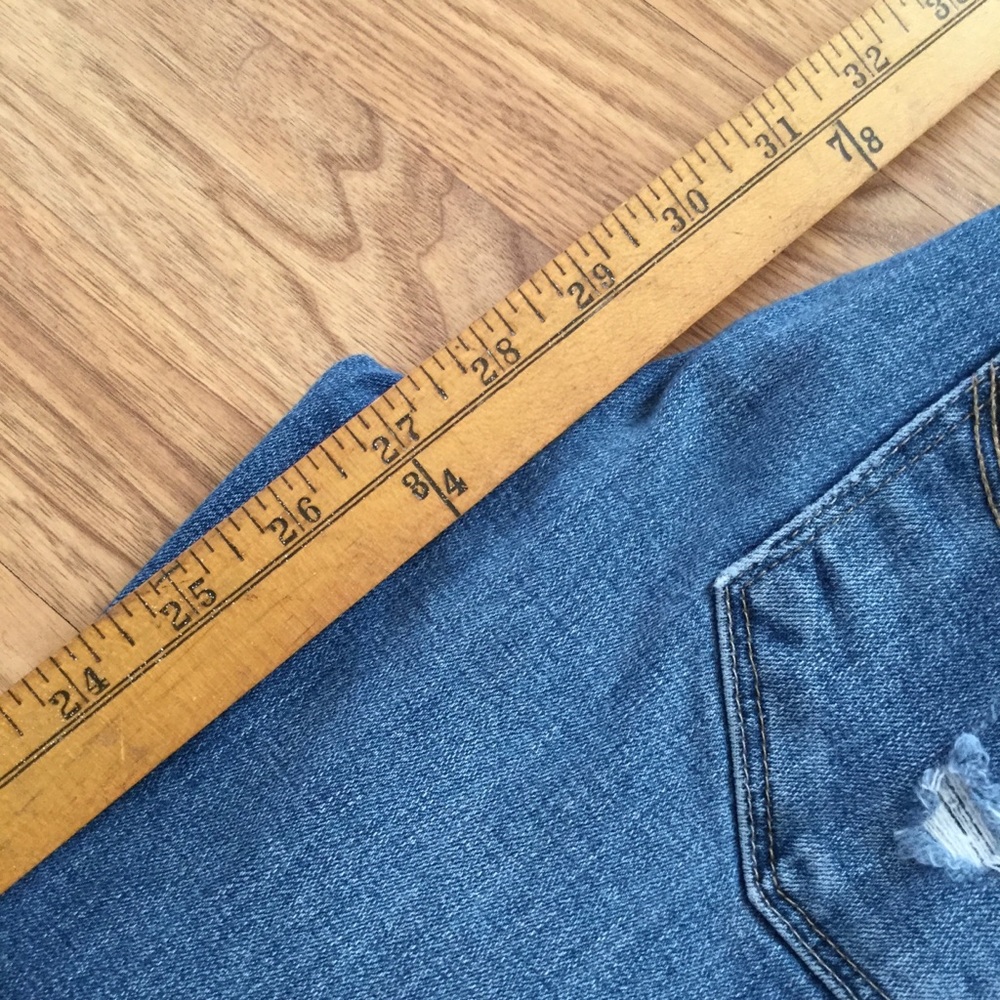 Lucky Brand Lolita Skinny Chew Hem Distressed EUC - Picture 12 of 13